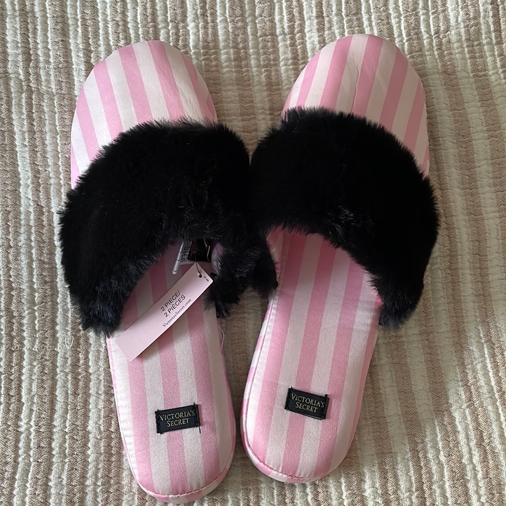 Victoria’s Secret Slippers